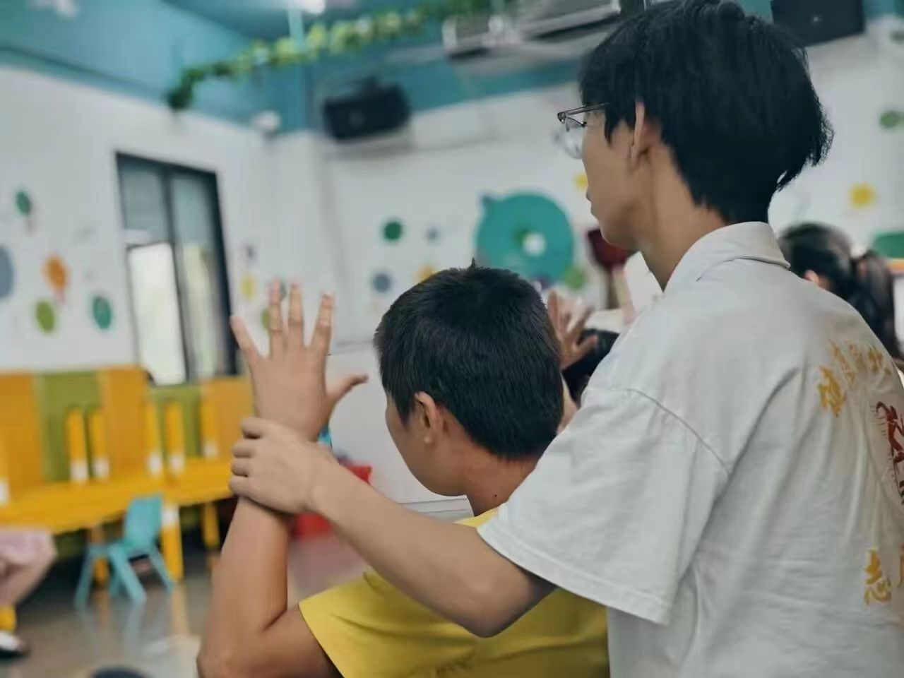 㲻ª҂