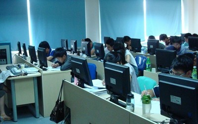 IT培訓機構迅速崛起 數(shù)字化時代的技能引擎與行業(yè)挑戰(zhàn)