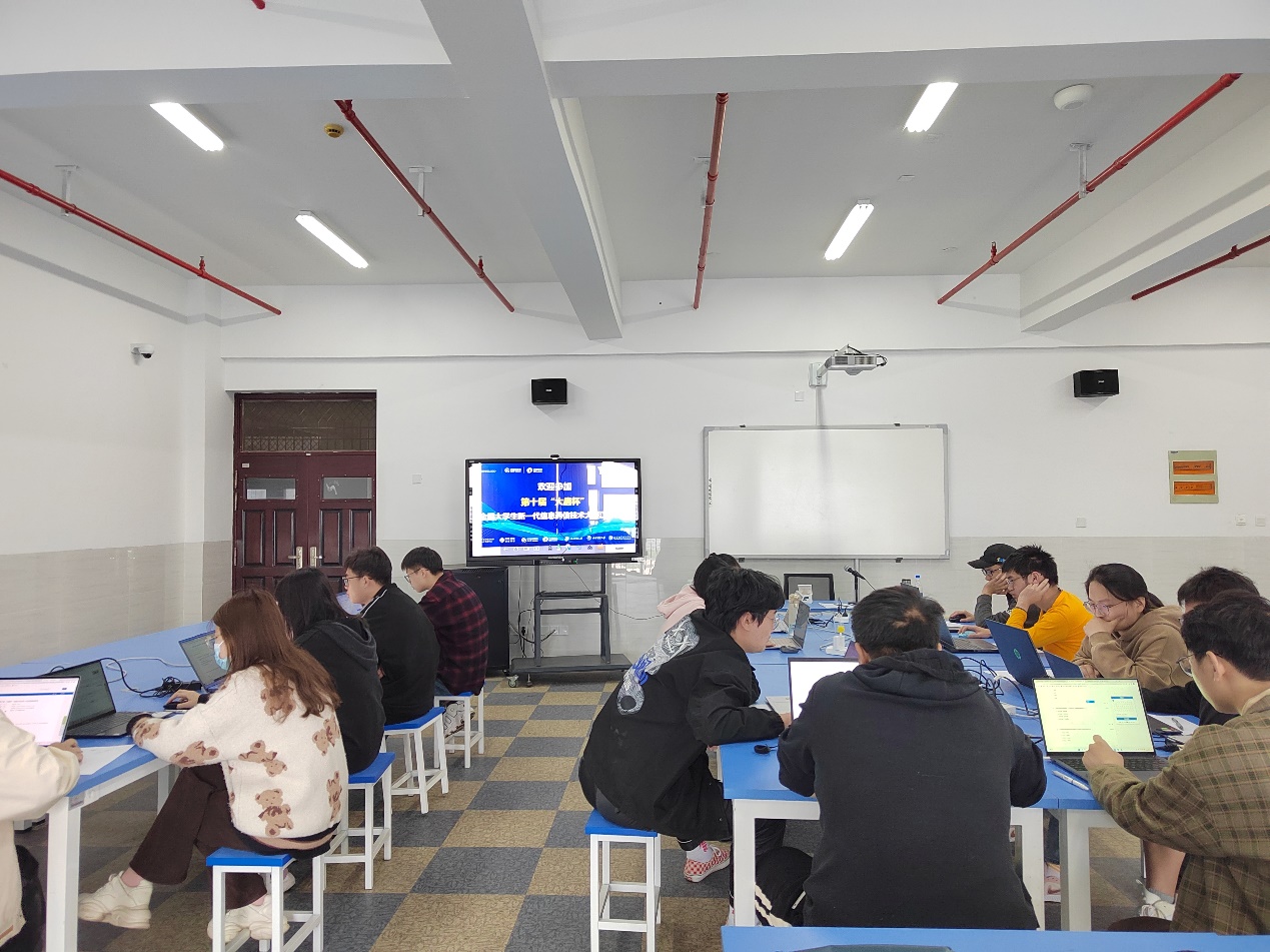 計(jì)算機(jī)與信息工程學(xué)院成功舉辦第十屆“大唐杯”全國(guó)大學(xué)生新一代信息通信技術(shù)大賽江蘇省賽區(qū)南通理工學(xué)院分賽點(diǎn)比賽